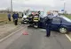 Impact violent, două persoane rănite