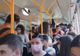 VIDEO| Pasageri îngrămădiți și fără măști in autobuz. Pericol de contaminare