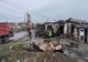 Incendiu devastator. Au murit patru copii şi doi adulţi (FOTO/VIDEO)