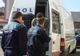 Scandalagii reținuți de polițiști 