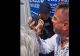 SCANDAL URIAȘ. JANDARMII NU LASĂ AGRICULTORII SĂ PARTICIPE LA PROTESTUL ÎMPOTRIVA LUI BOLOJAN DIN PIAȚA VICTORIEI - VIDEO 